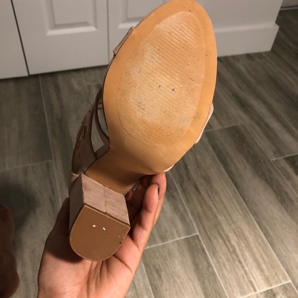 Sandals - Picture 2 of 6